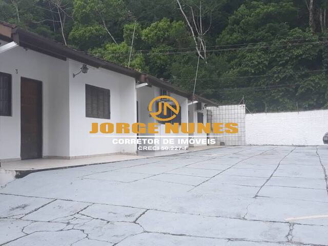 Casa para Venda em Caraguatatuba - 2