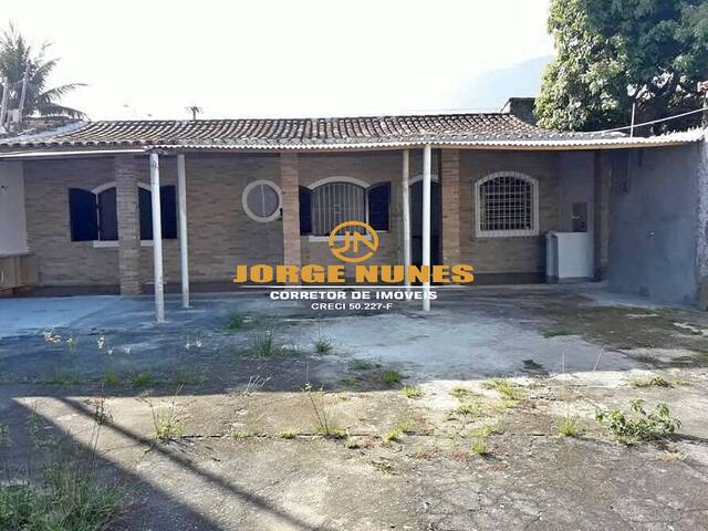 #1135 - Casa para Venda em Caraguatatuba - SP