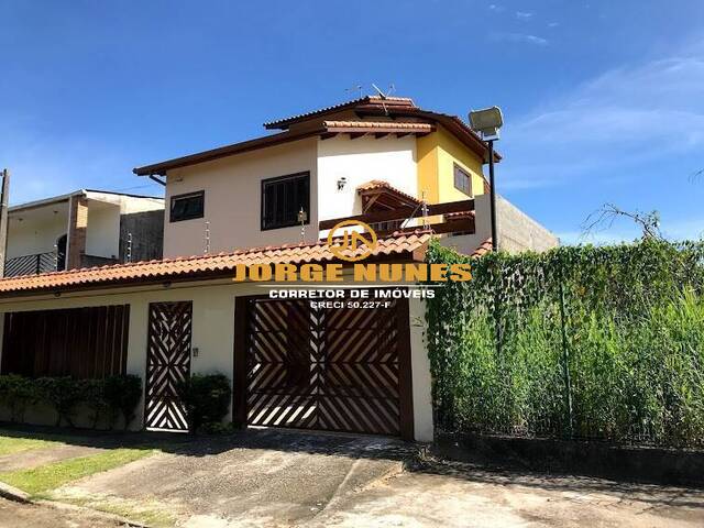 Casa para Venda em Caraguatatuba - 2