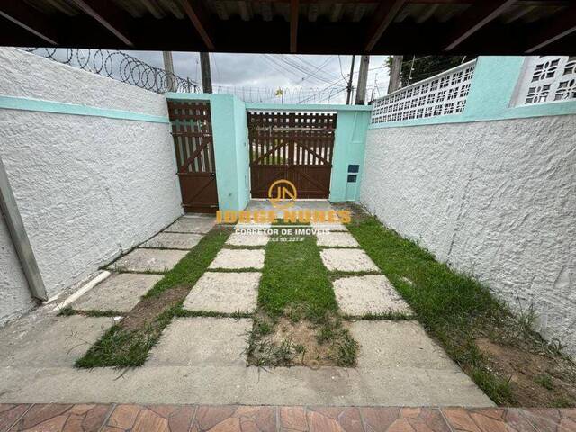 #1368 - Casa para Venda em Caraguatatuba - SP - 2