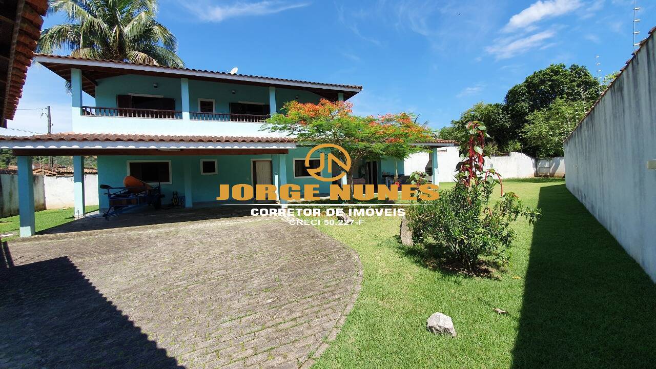 Casa, 3 quartos, 240 m² - Foto 1