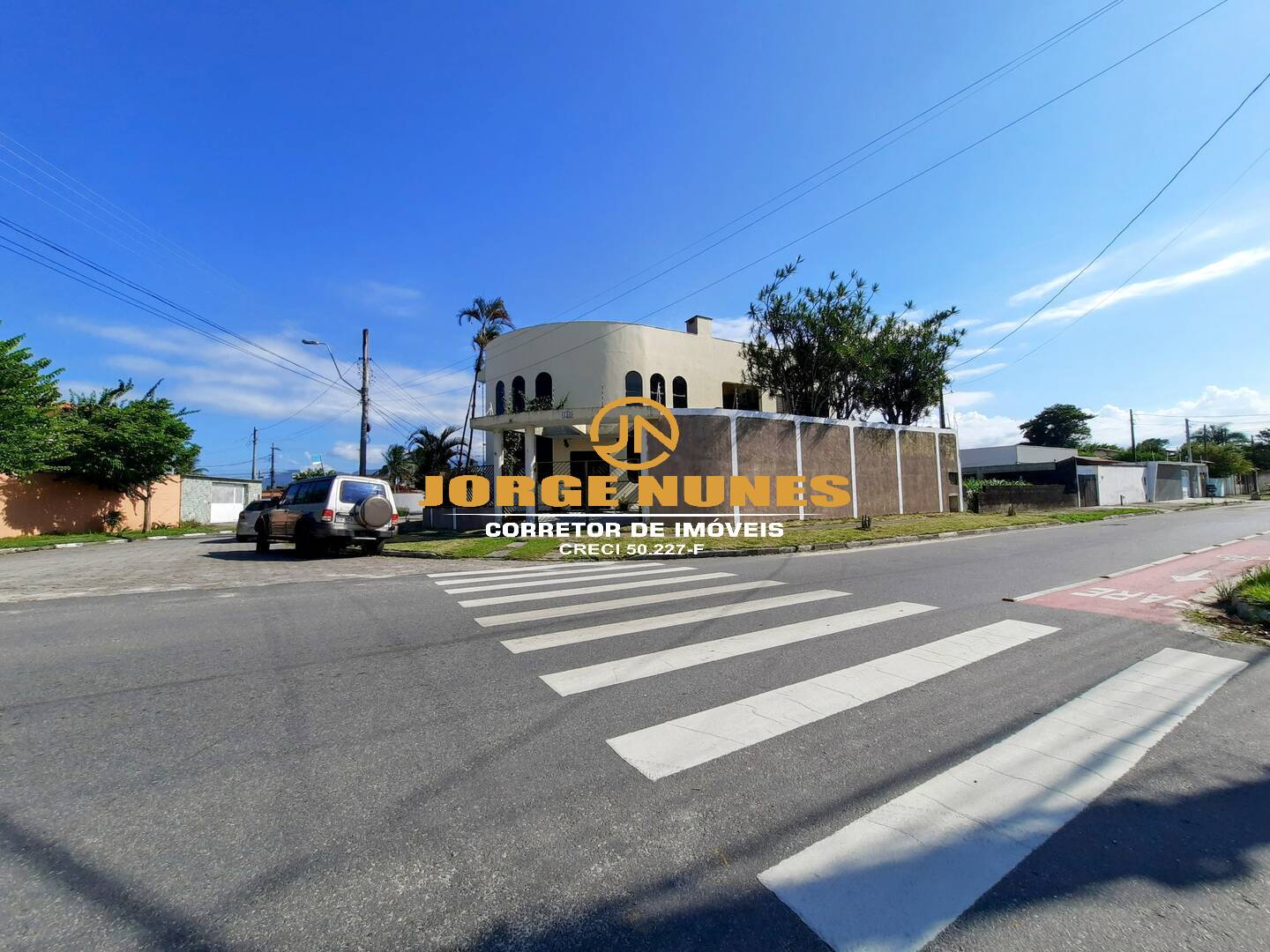 Casa, 5 quartos, 283 m² - Foto 1
