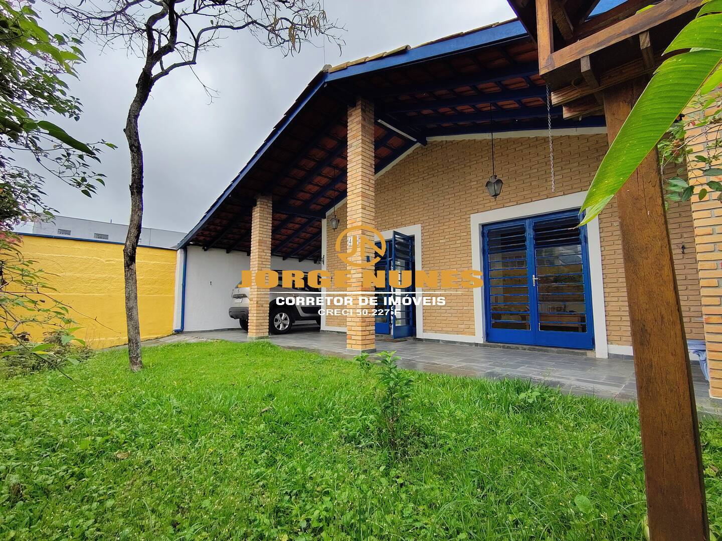Casa, 3 quartos, 214 m² - Foto 1